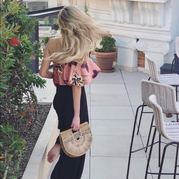 Meet your Posher, Kristen - Picture 3 of 12